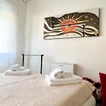 Sea Joy Apartment *